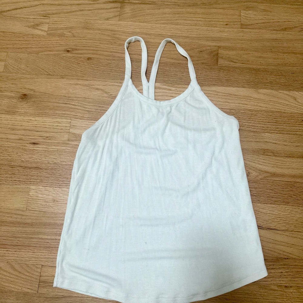 ZYIA White ribbed Daphne tank.